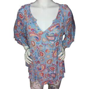 Democracy Light Blue Paisley Loose Boho, over-sized blouse, V-neck MED